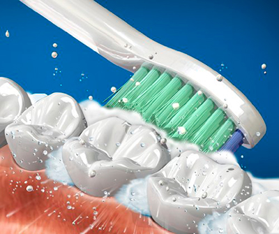 Cepillo de dientes Oral-B Pulsonic Slim vibrando