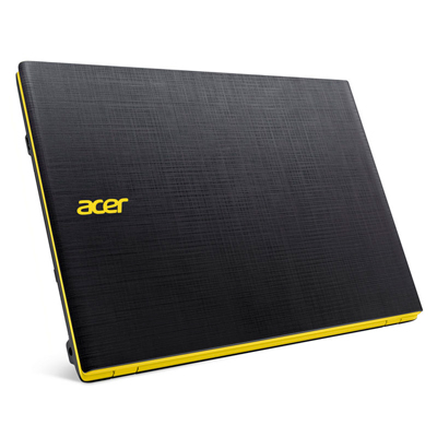Portátil Acer Aspire E5-573-35J5 cerrado