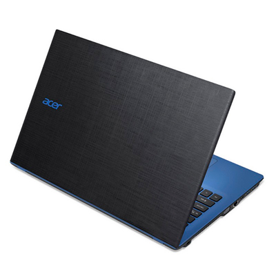 Vista trasera del portátil Acer Aspire E5-573G-58CT