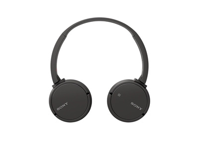 Los auriculares Sony MDR-ZX220BT se pueden plegar para transportarlos de manera segura