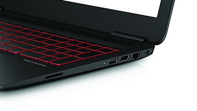 Detalle teclado y conexiones HP OMEN 15 con Intel Core i5